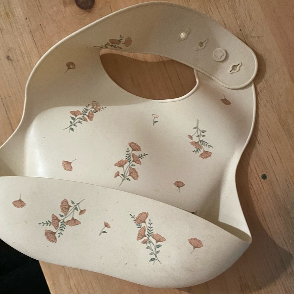 Floral Baby Bib with Pocket
